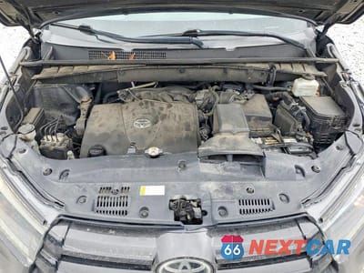 Zdjęcie 11 z 12 samochodu: 2019 TOYOTA HIGHLANDER SE VIN:5TDJZRFH7KS606469 - miniatura