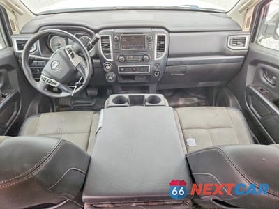 Zdjęcie 8 z 12 samochodu: 2019 NISSAN TITAN S VIN:1N6AA1EJ6KN534762 - miniatura