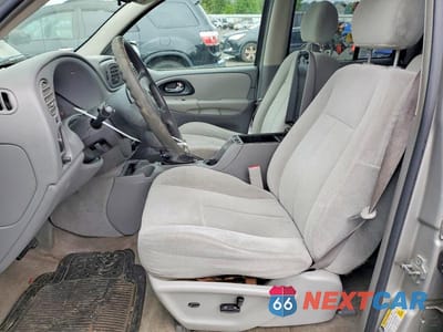 Zdjęcie 7 z 13 samochodu: 2006 CHEVROLET TRAILBLAZER LS VIN:1GNDT13S262334384 - miniatura