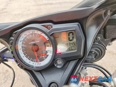 Zdjęcie 7 z 9 samochodu: 2008 SUZUKI GSX-R600 VIN:JS1GN7EA582104553 - miniatura
