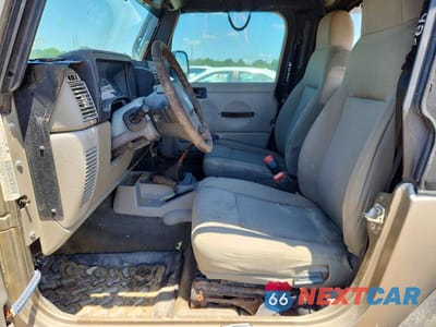 Zdjęcie 7 z 12 samochodu: 2006 JEEP WRANGLER / TJ SE VIN:1J4FA29196P716727 - miniatura