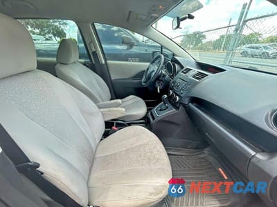 Piąte zdjęcie samochodu w środku: 2012 MAZDA 5 VIN:JM1CW2BL2C0108056 - miniatura