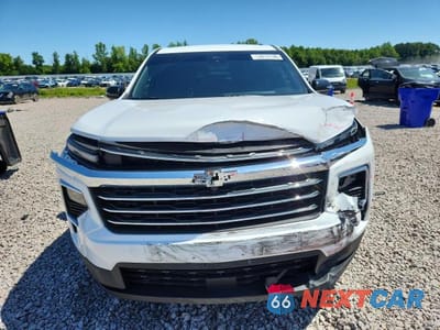 Piąte zdjęcie samochodu w środku: 2026 CHEVROLET TRAVERSE LT VIN:1GNERGKS4TJ177742 - miniatura