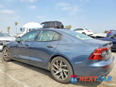 Drugie zdjęcie samochodu z przodu: 2020 VOLVO S60 T5 MOMENTUM VIN:7JR102FK2LG050694 - miniatura