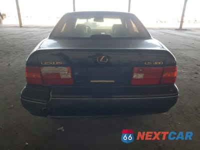 Zdjęcie 6 z 12 samochodu: 1999 LEXUS LS 400 VIN:JT8BH28F4X0152832 - miniatura
