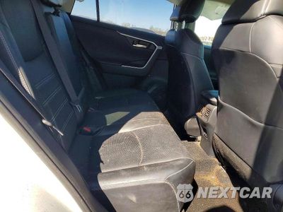 Zdjęcie 11 z 13 samochodu: 2019 TOYOTA RAV4 LIMITED VIN:JTMN1RFV5KD501682 - miniatura