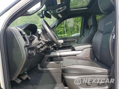 Zdjęcie 7 z 12 samochodu: 2024 RAM 3500 VIN:3C63RRML0RG257459 - miniatura