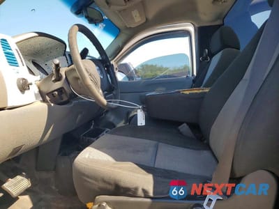 Zdjęcie 7 z 12 samochodu: 2008 CHEVROLET SILVERADO K1500 VIN:1GCEK14JX8Z315971 - miniatura