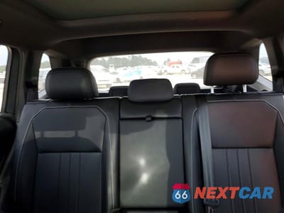 Zdjęcie 10 z 13 samochodu: 2023 VOLKSWAGEN TIGUAN SE R-LINE BLACK VIN:3VVCB7AX6PM140509 - miniatura