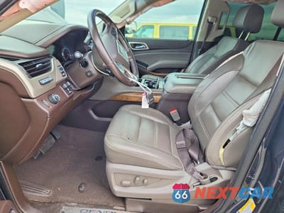 Zdjęcie 7 z 14 samochodu: 2019 GMC YUKON DENALI VIN:1GKS1CKJ6KR317054 - miniatura