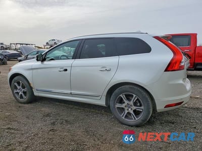Drugie zdjęcie samochodu z przodu: 2015 VOLVO XC60 T6 PLATINUM VIN:YV4902RD9F2585647 - miniatura