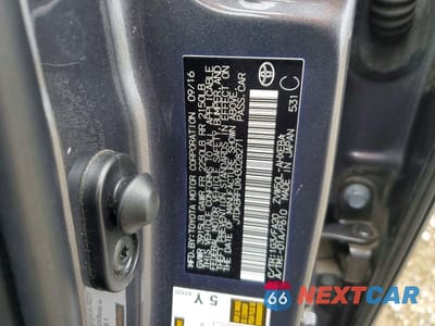 Zdjęcie 12 z 12 samochodu: 2017 TOYOTA PRIUS TWO VIN:JTDKBRFUXH3028271 - miniatura