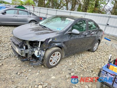 2018 CHEVROLET SONIC LS 1G1JB5SG8J4110853 - główne zdjęcie licytacji z USA - miniatura