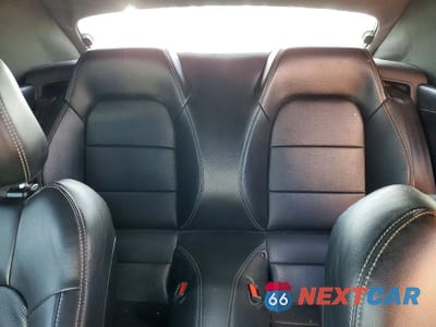 Zdjęcie 10 z 13 samochodu: 2022 FORD MUSTANG VIN:1FATP8UH9N5124114 - miniatura
