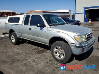 Czwarte zdjęcie samochodu z boku: 2000 TOYOTA TACOMA XTRACAB PRERUNNER VIN:4TASN92N0YZ676376 - miniatura