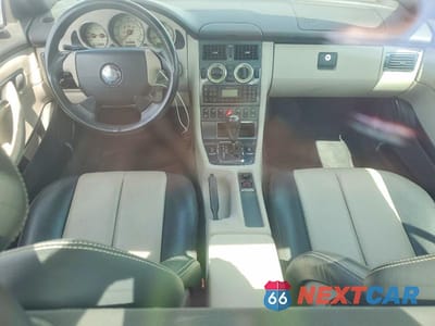 Zdjęcie 8 z 12 samochodu: 1999 MERCEDES-BENZ SLK 230 KOMPRESSOR VIN:WDBKK47F8XF117531 - miniatura