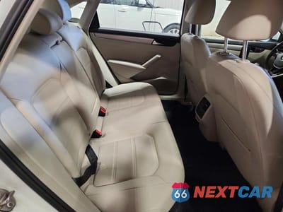 Zdjęcie 10 z 12 samochodu: 2022 VOLKSWAGEN PASSAT SE VIN:1VWSA7A3XNC003143 - miniatura
