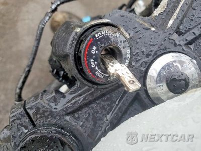 Zdjęcie 8 z 9 samochodu: 2025 KAWASAKI ZX636 K VIN:JKBZXJJ11SA030191 - miniatura