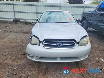 Piąte zdjęcie samochodu w środku: 2005 SUBARU LEGACY 2.5I VIN:4S3BL616456203810 - miniatura