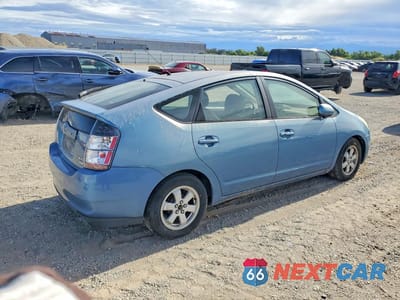 Trzecie zdjęcie samochodu z tyłu: 2005 TOYOTA PRIUS BASE VIN:JTDKB20U553050979 - miniatura