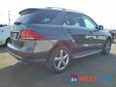 Trzecie zdjęcie samochodu z tyłu: 2016 MERCEDES-BENZ GLE 350 VIN:4JGDA5JB6GA684807 - miniatura
