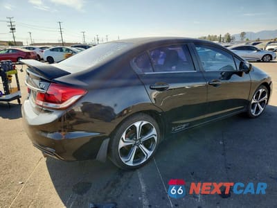 Trzecie zdjęcie samochodu z tyłu: 2015 HONDA CIVIC SI VIN:2HGFB6E52FH701186 - miniatura
