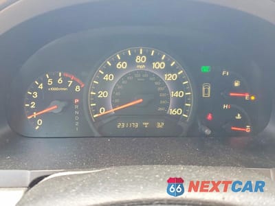 Zdjęcie 9 z 13 samochodu: 2005 HONDA ODYSSEY EXL VIN:5FNRL38625B409909 - miniatura