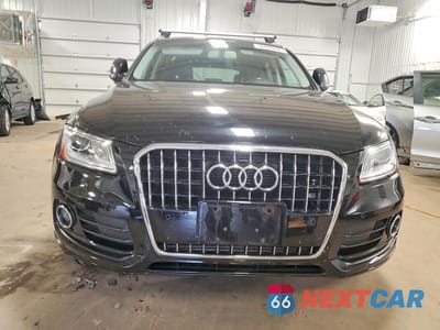 Piąte zdjęcie samochodu w środku: 2017 AUDI Q5 PREMIUM VIN:WA1C2AFP9HA096924 - miniatura
