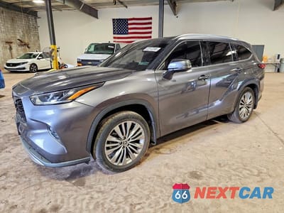 2021 TOYOTA HIGHLANDER PLATINUM 5TDFZRBH8MS130201 - główne zdjęcie licytacji z USA - miniatura