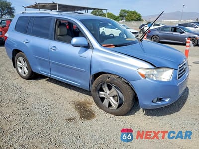 Czwarte zdjęcie samochodu z boku: 2008 TOYOTA HIGHLANDER LIMITED VIN:JTEDS42A582008812 - miniatura