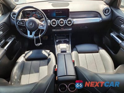 Zdjęcie 9 z 13 samochodu: 2020 MERCEDES-BENZ GLB 250 4MATIC VIN:W1N4M4HB1LW043131 - miniatura