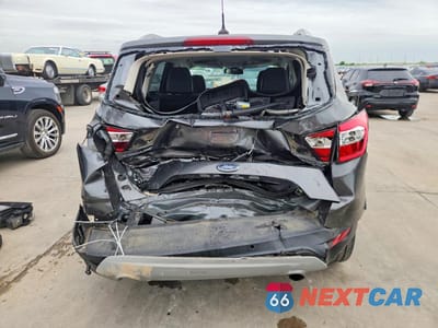 Zdjęcie 6 z 13 samochodu: 2019 FORD ESCAPE TITANIUM VIN:1FMCU9J90KUB59143 - miniatura