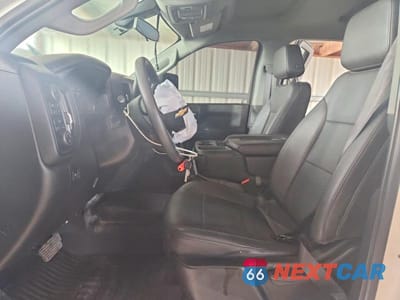Zdjęcie 7 z 12 samochodu: 2022 CHEVROLET SILVERADO K2500 HEAVY DUTY VIN:1GC2YLE78NF295605 - miniatura