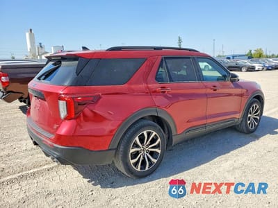 Trzecie zdjęcie samochodu z tyłu: 2021 FORD EXPLORER ST VIN:1FM5K8GC6MGA82601 - miniatura