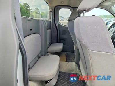 Zdjęcie 10 z 12 samochodu: 2016 NISSAN FRONTIER S VIN:1N6BD0CT7GN788577 - miniatura