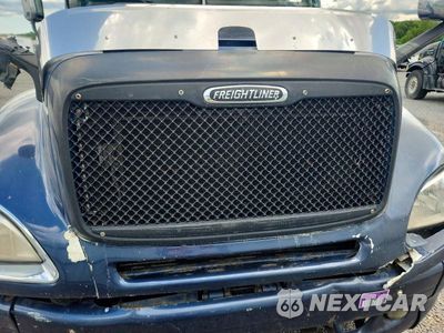 Zdjęcie 7 z 10 samochodu: 2007 FREIGHTLINER COLUMBIA 120 SEMI TRUCK VIN:1FUJA6CK97LX08475 - miniatura