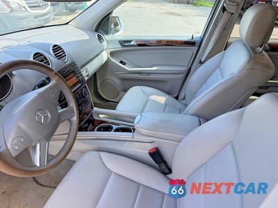 Piąte zdjęcie samochodu w środku: 2010 MERCEDES-BENZ ML 350 4MATIC VIN:4JGBB8GB1AA615902 - miniatura