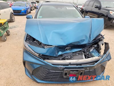 Piąte zdjęcie samochodu w środku: 2025 TOYOTA CAMRY VIN:4T1DAACKXSU001889 - miniatura