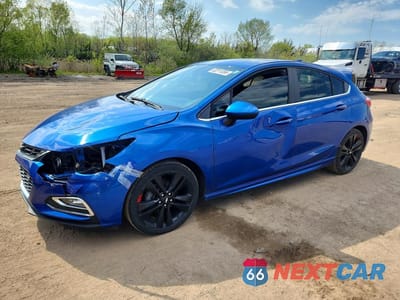 2017 CHEVROLET CRUZE LT 3G1BE6SM5HS550594 - główne zdjęcie licytacji z USA - miniatura