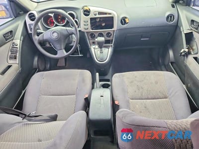 Zdjęcie 8 z 12 samochodu: 2006 TOYOTA COROLLA MATRIX XR VIN:2T1KR32E46C588699 - miniatura