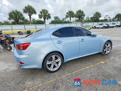 Trzecie zdjęcie samochodu z tyłu: 2012 LEXUS IS 300 SPORTCROSS VIN:JTHBF5C20C5167322 - miniatura
