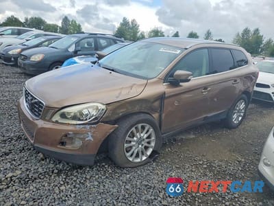 2010 VOLVO XC60 YV4992DZ9A2119881 - główne zdjęcie licytacji z USA - miniatura