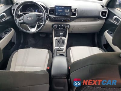Zdjęcie 8 z 12 samochodu: 2021 HYUNDAI VENUE SEL VIN:KMHRC8A32MU098867 - miniatura