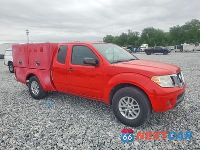 Czwarte zdjęcie samochodu z boku: 2017 NISSAN FRONTIER SV V6 VIN:1N6DD0CU3HN758642 - miniatura
