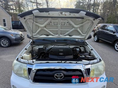 Zdjęcie 7 z 11 samochodu: 2007 TOYOTA TACOMA DOUBLE CAB VIN:5TELU42N57Z432255 - miniatura