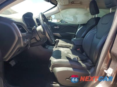 Zdjęcie 7 z 13 samochodu: 2021 JEEP CHEROKEE LATITUDE LUX VIN:1C4PJMMX4MD198834 - miniatura