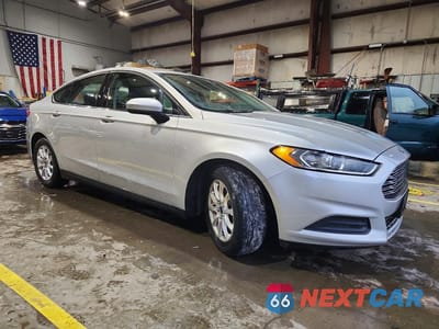 Czwarte zdjęcie samochodu z boku: 2016 FORD FUSION S VIN:3FA6P0G70GR214642 - miniatura