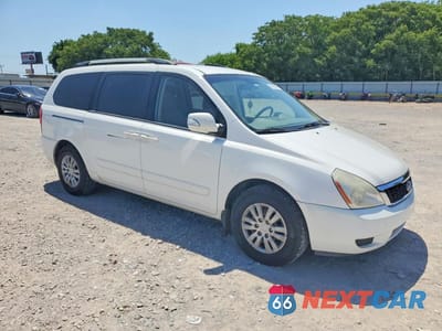 Czwarte zdjęcie samochodu z boku: 2011 KIA SEDONA LX VIN:KNDMG4C77B6385862 - miniatura