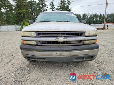 Piąte zdjęcie samochodu w środku: 2002 CHEVROLET SILVERADO C1500 VIN:1GCEC14W12Z137724 - miniatura