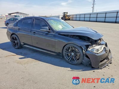 Czwarte zdjęcie samochodu z boku: 2016 BMW 340 I VIN:WBA8B3G50GNT62517 - miniatura